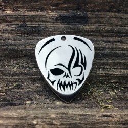 Choice of metal and thickness / Engraved / Skull 3