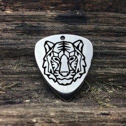 Choice of metal and thickness / Engraved / Tiger