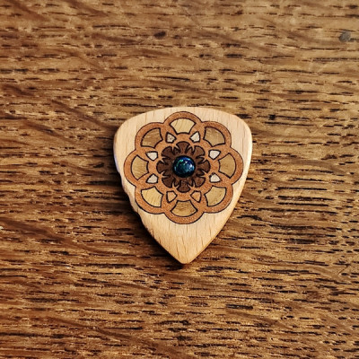 Médiator modele rogers marqueterie bois bello-opale| Riki le Plectrier